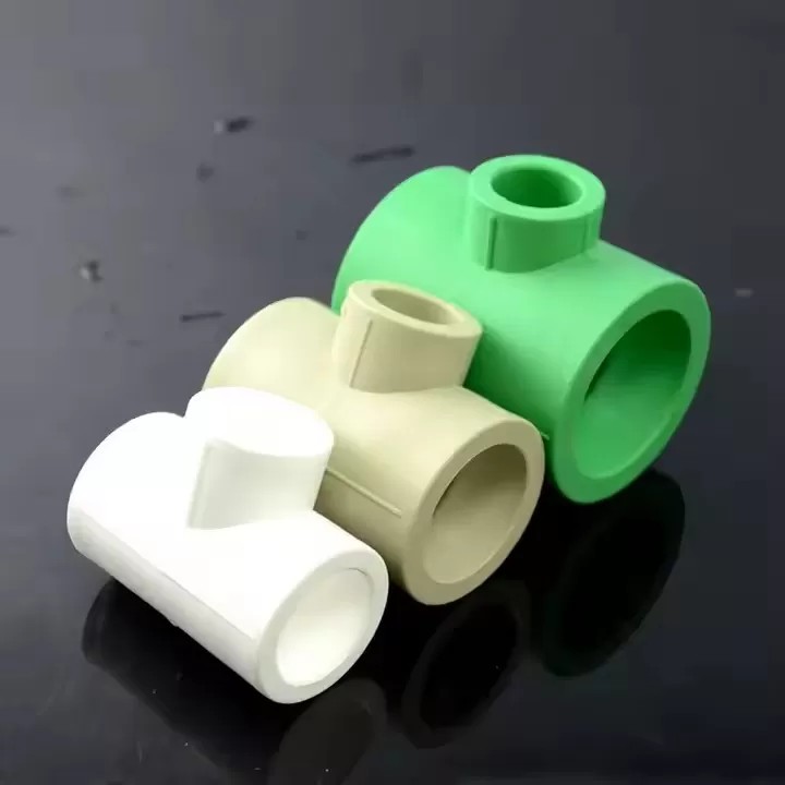 تجهيزات أنابيب PPR: حلول الاتصال الأساسية لأنظمة الأنابيب