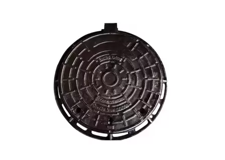 غطاء الحفرة المتوسطة مقابل الثقيلة: الاختلافات