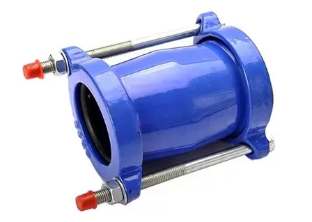 تحليل مفصل جبول: لماذا هو موصل حيوي في أنظمة أنابيب PVC؟